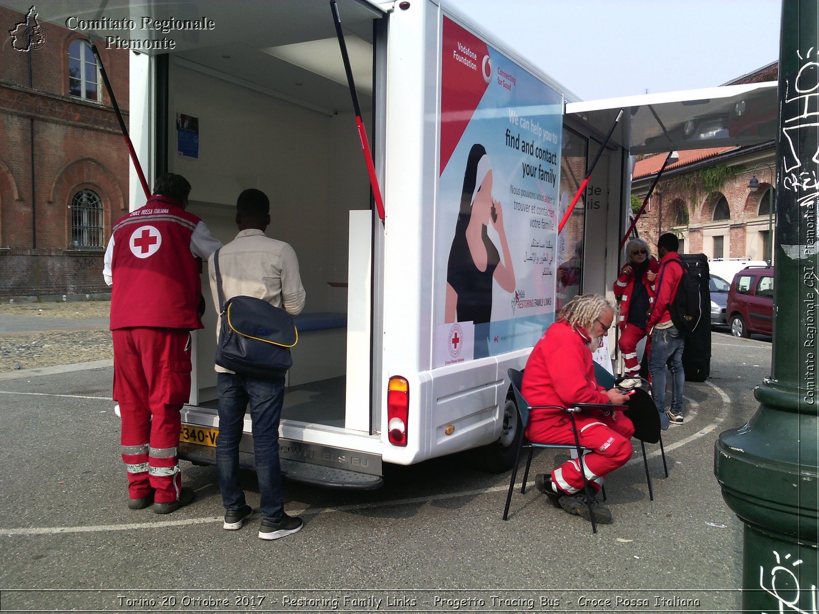 Torino 20 Ottobre 2017 - Restoring Family Links - Progetto Tracing Bus - Croce Rossa Italiana- Comitato Regionale del Piemonte