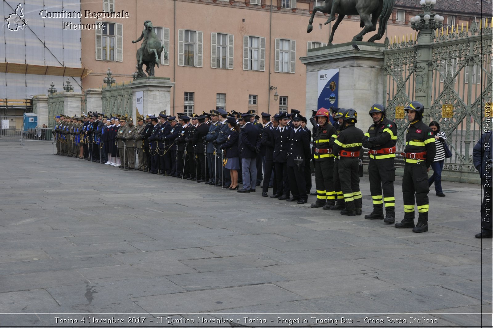 Torino 4 Novembre 2017 - Il Quattro Novembre a Torino - Progetto Tracing Bus - Croce Rossa Italiana- Comitato Regionale del Piemonte