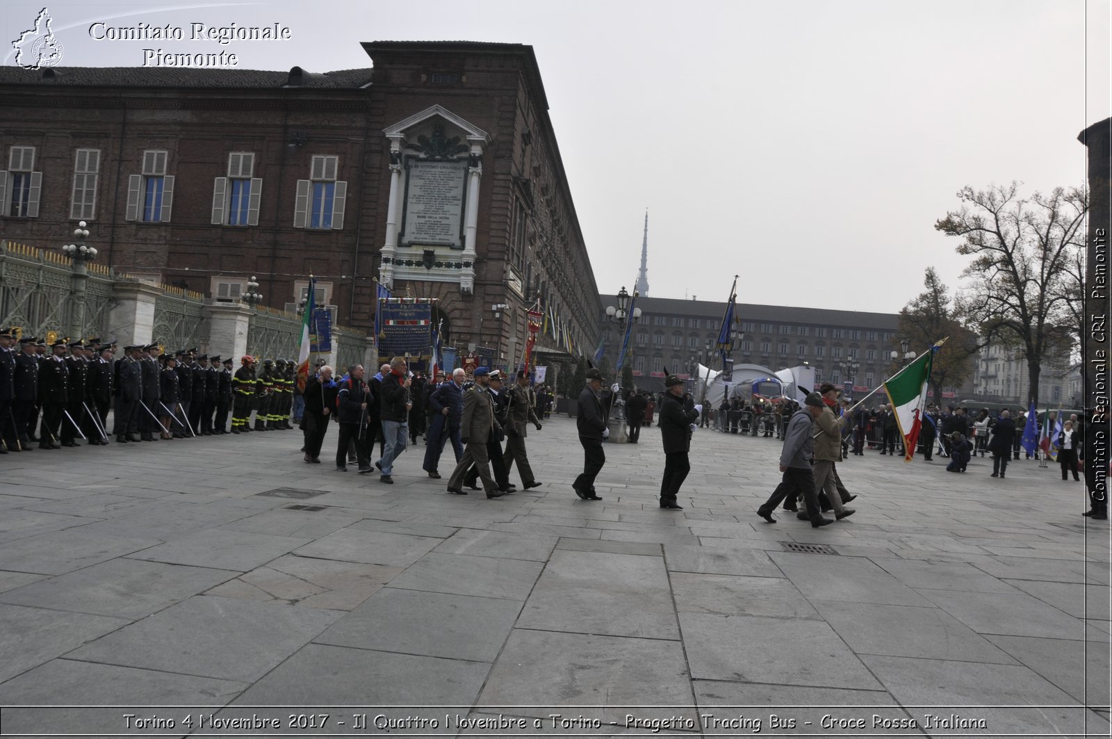 Torino 4 Novembre 2017 - Il Quattro Novembre a Torino - Progetto Tracing Bus - Croce Rossa Italiana- Comitato Regionale del Piemonte