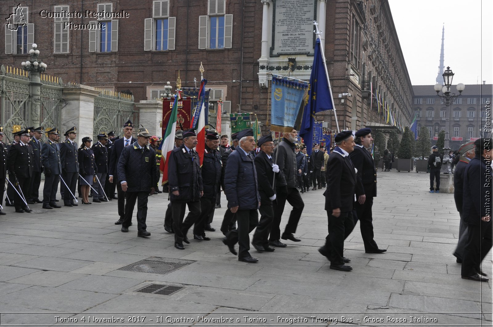 Torino 4 Novembre 2017 - Il Quattro Novembre a Torino - Progetto Tracing Bus - Croce Rossa Italiana- Comitato Regionale del Piemonte