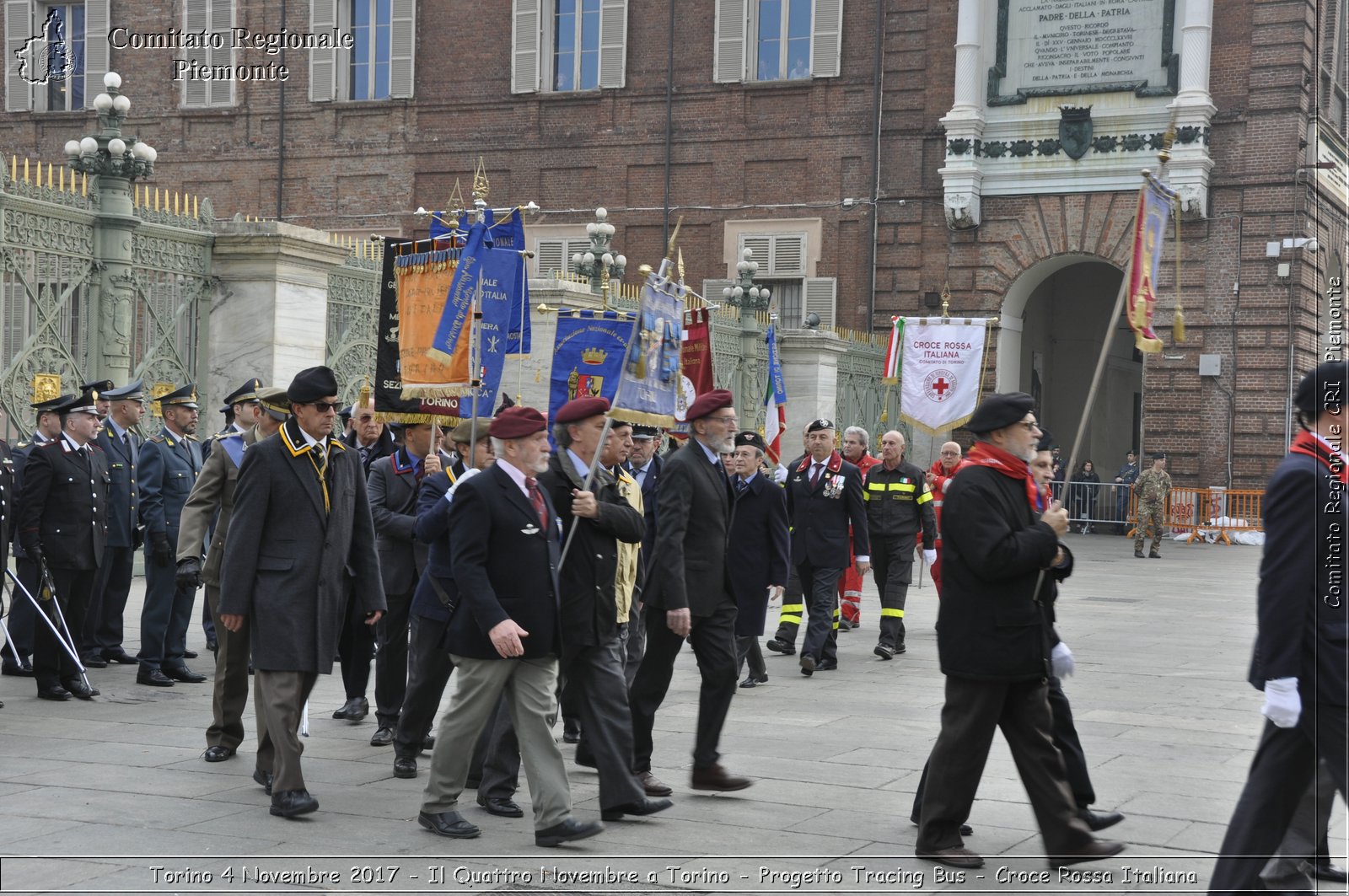 Torino 4 Novembre 2017 - Il Quattro Novembre a Torino - Progetto Tracing Bus - Croce Rossa Italiana- Comitato Regionale del Piemonte