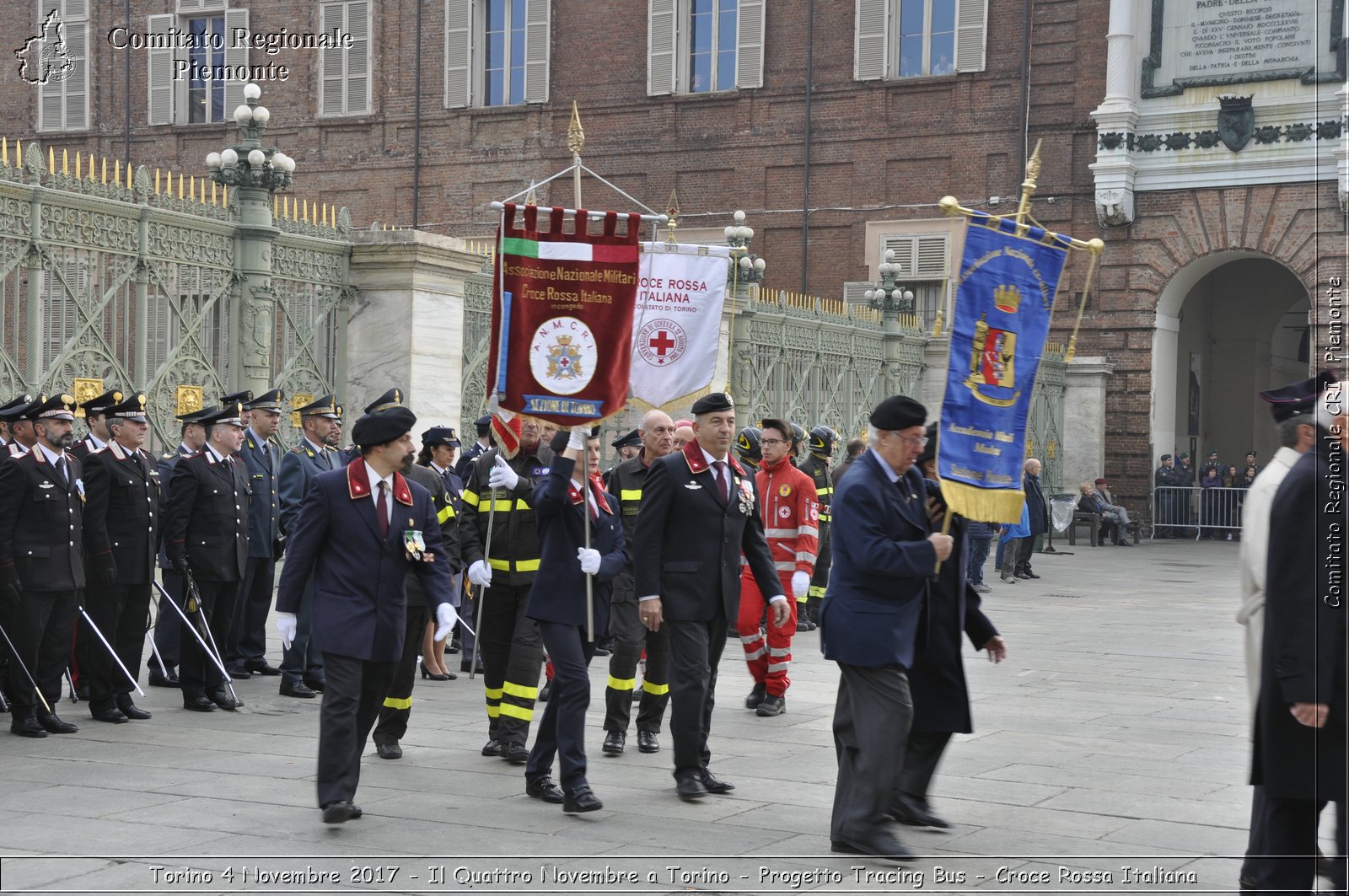 Torino 4 Novembre 2017 - Il Quattro Novembre a Torino - Progetto Tracing Bus - Croce Rossa Italiana- Comitato Regionale del Piemonte