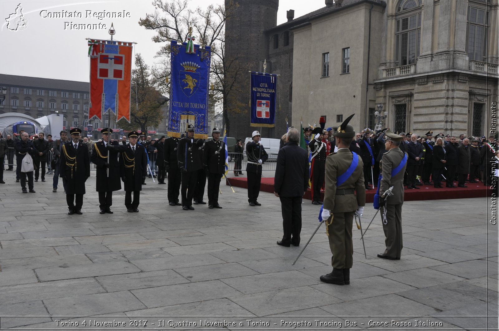 Torino 4 Novembre 2017 - Il Quattro Novembre a Torino - Progetto Tracing Bus - Croce Rossa Italiana- Comitato Regionale del Piemonte