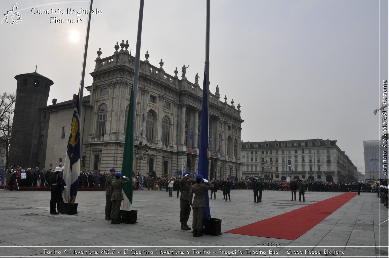 Torino 4 Novembre 2017 - Il Quattro Novembre a Torino - Progetto Tracing Bus - Croce Rossa Italiana- Comitato Regionale del Piemonte