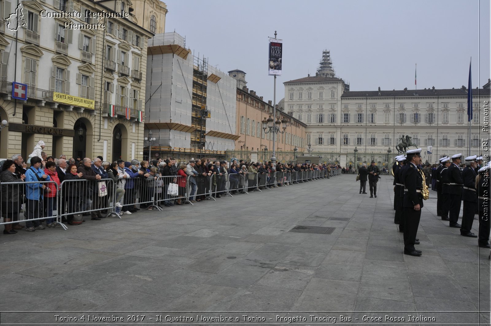 Torino 4 Novembre 2017 - Il Quattro Novembre a Torino - Progetto Tracing Bus - Croce Rossa Italiana- Comitato Regionale del Piemonte