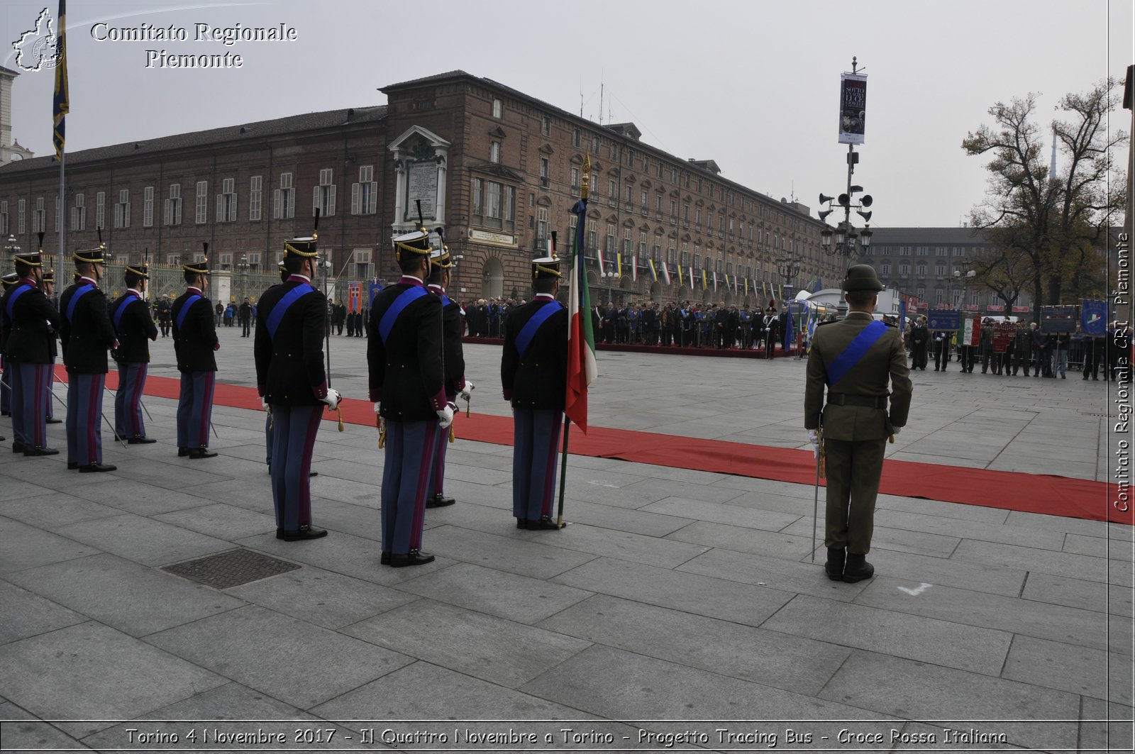 Torino 4 Novembre 2017 - Il Quattro Novembre a Torino - Progetto Tracing Bus - Croce Rossa Italiana- Comitato Regionale del Piemonte