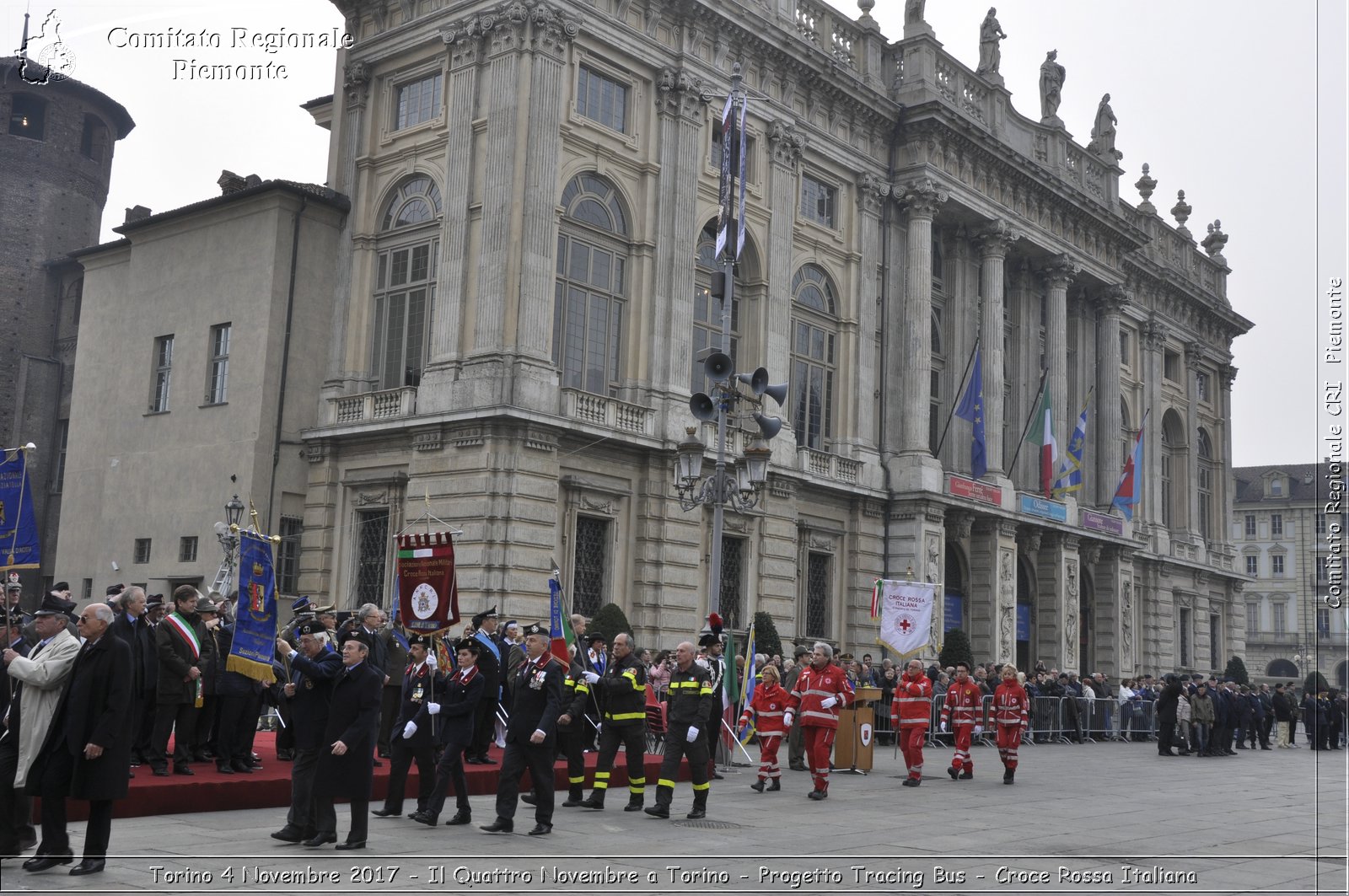 Torino 4 Novembre 2017 - Il Quattro Novembre a Torino - Progetto Tracing Bus - Croce Rossa Italiana- Comitato Regionale del Piemonte