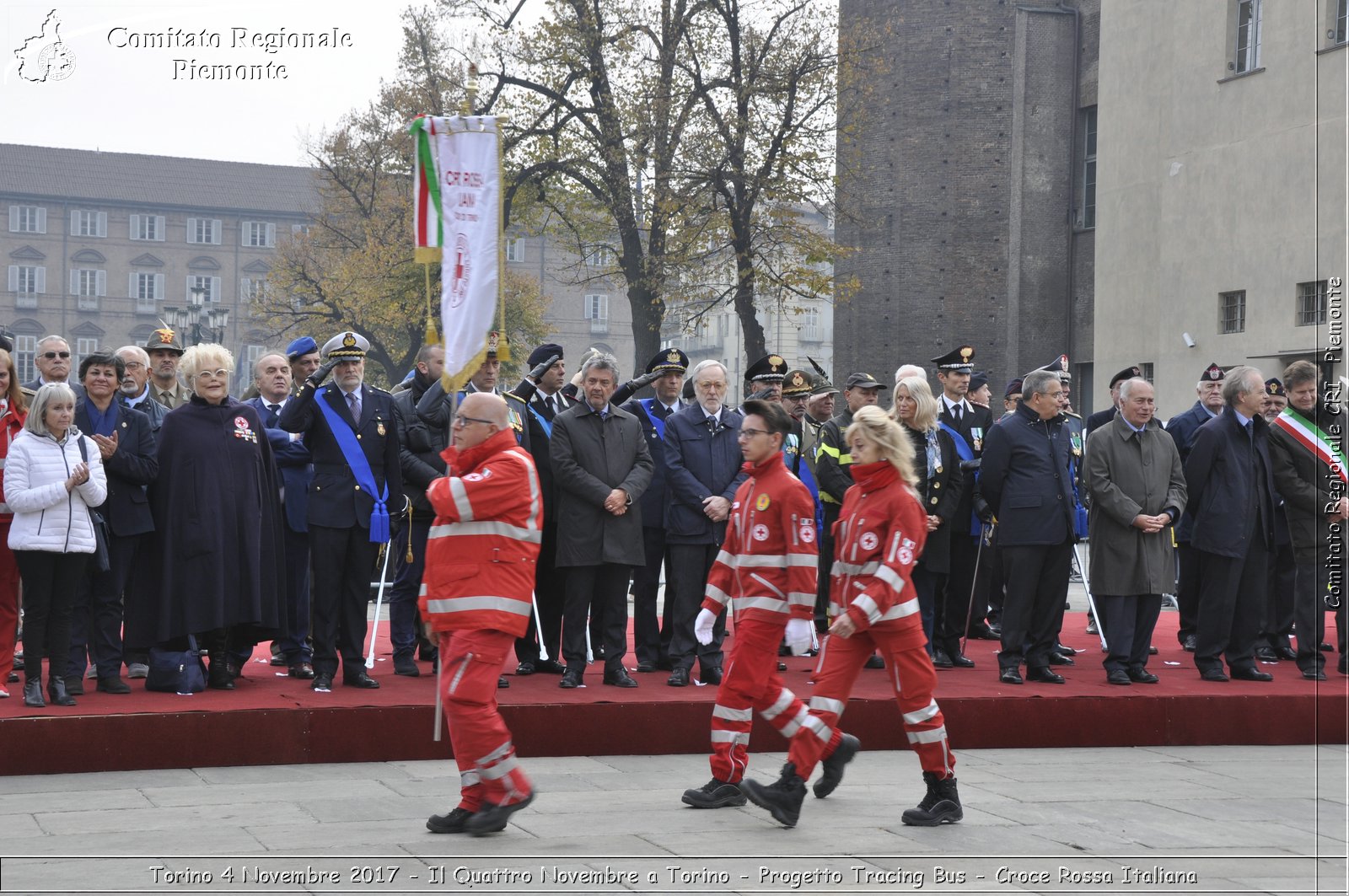 Torino 4 Novembre 2017 - Il Quattro Novembre a Torino - Progetto Tracing Bus - Croce Rossa Italiana- Comitato Regionale del Piemonte