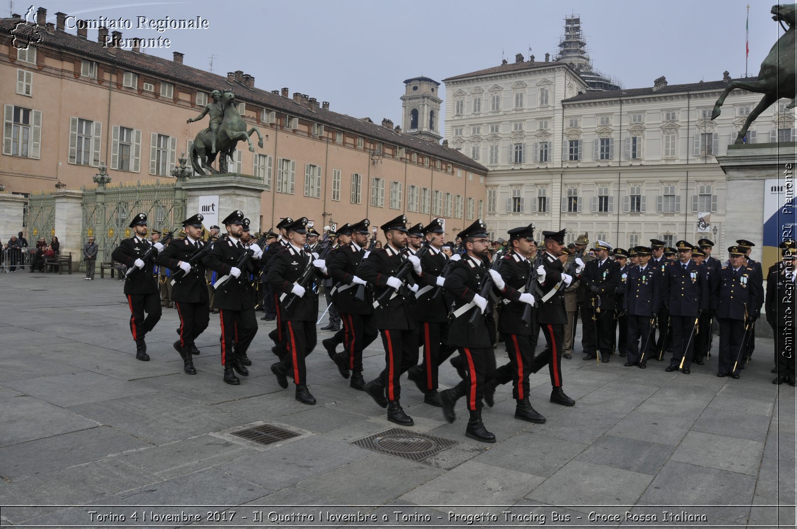 Torino 4 Novembre 2017 - Il Quattro Novembre a Torino - Progetto Tracing Bus - Croce Rossa Italiana- Comitato Regionale del Piemonte