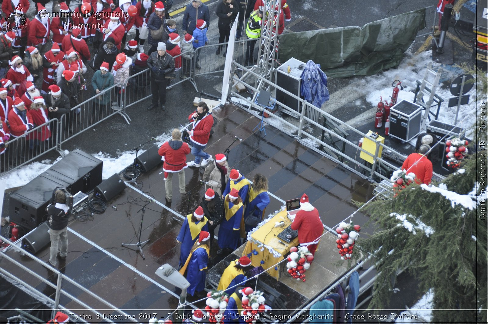 Torino 3 Dicembre 2017 - I Babbi Natale all'Ospedale Regina Margherita - Croce Rossa Italiana- Comitato Regionale del Piemonte