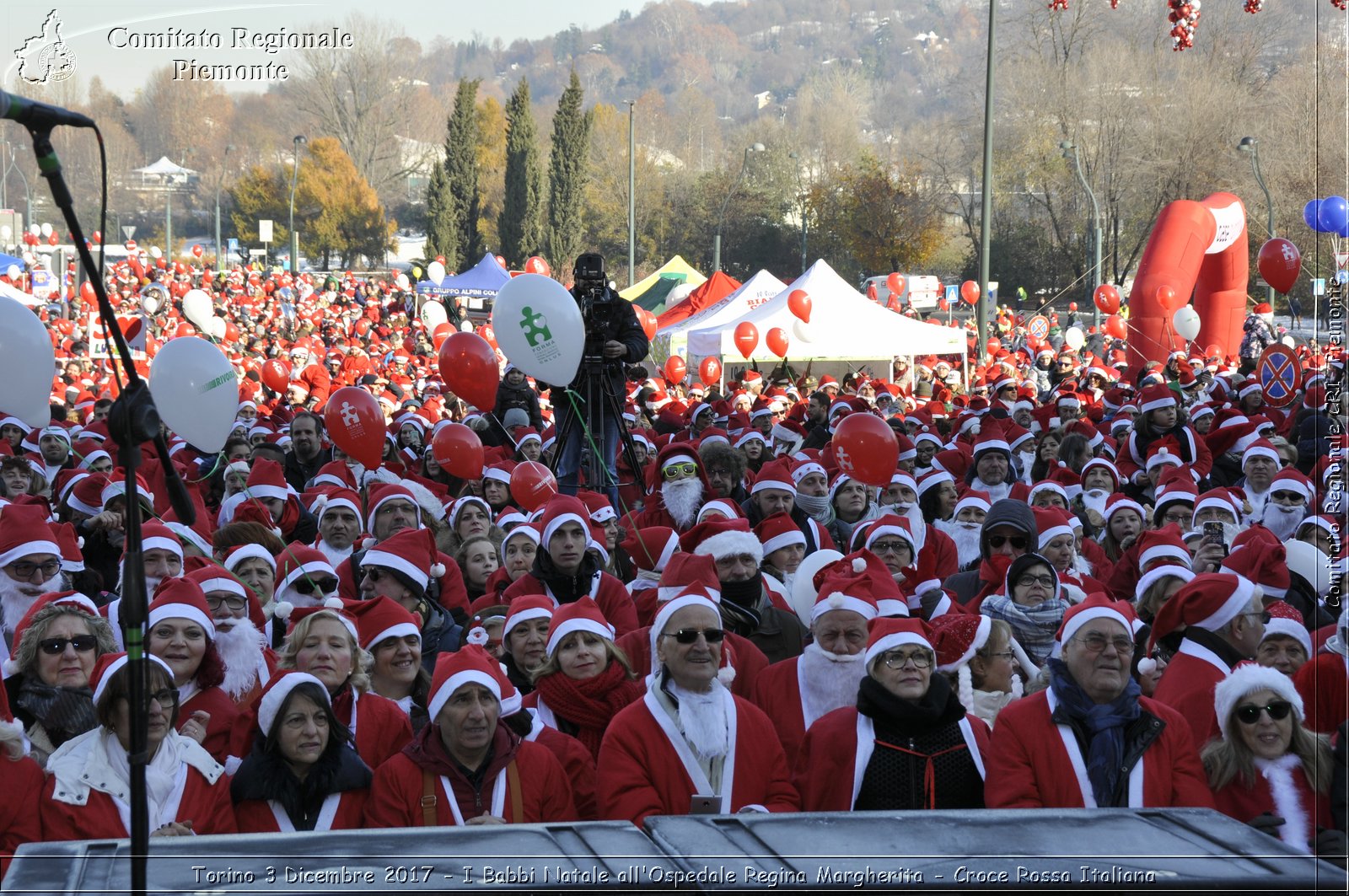 Torino 3 Dicembre 2017 - I Babbi Natale all'Ospedale Regina Margherita - Croce Rossa Italiana- Comitato Regionale del Piemonte