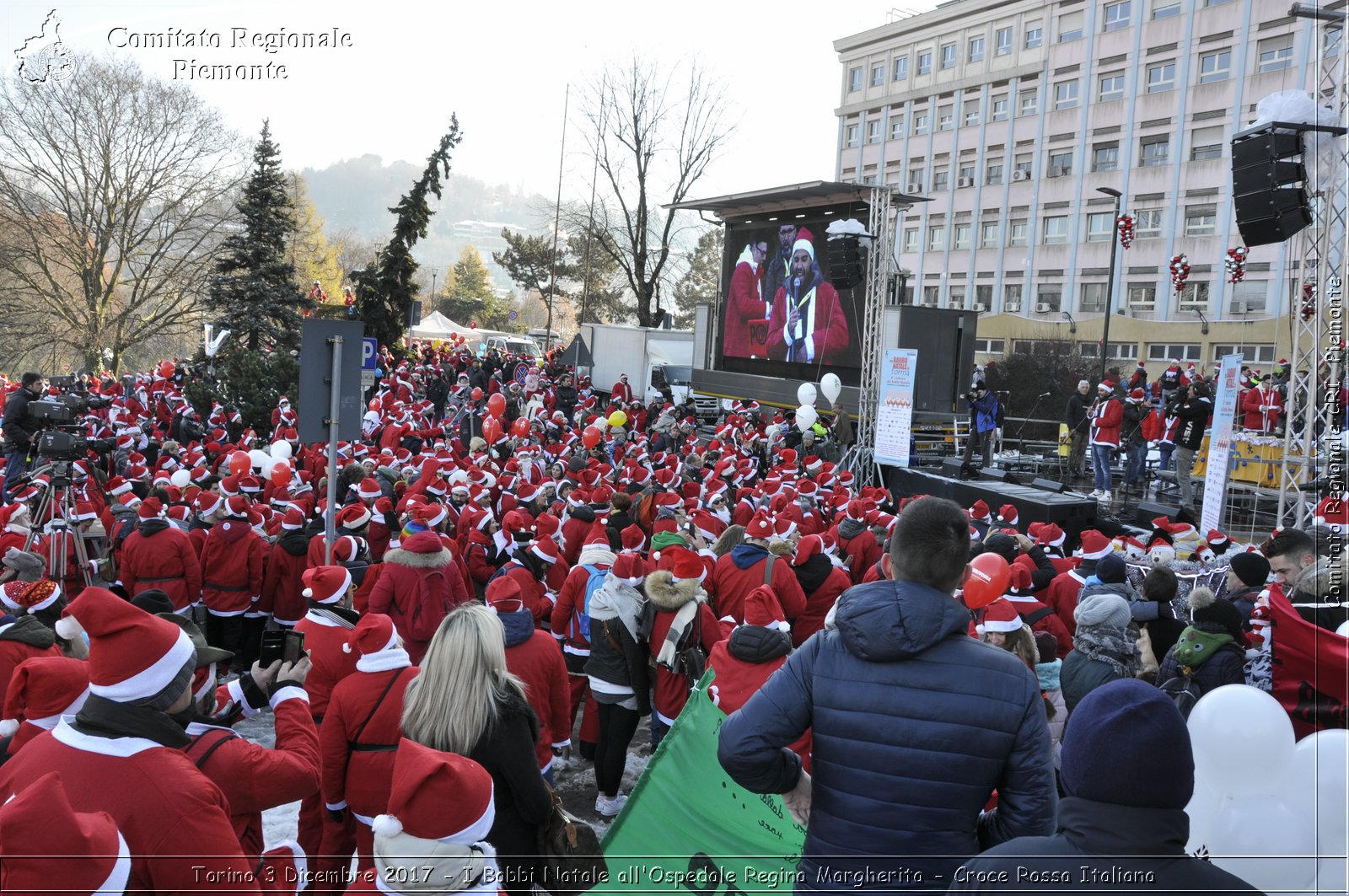 Torino 3 Dicembre 2017 - I Babbi Natale all'Ospedale Regina Margherita - Croce Rossa Italiana- Comitato Regionale del Piemonte