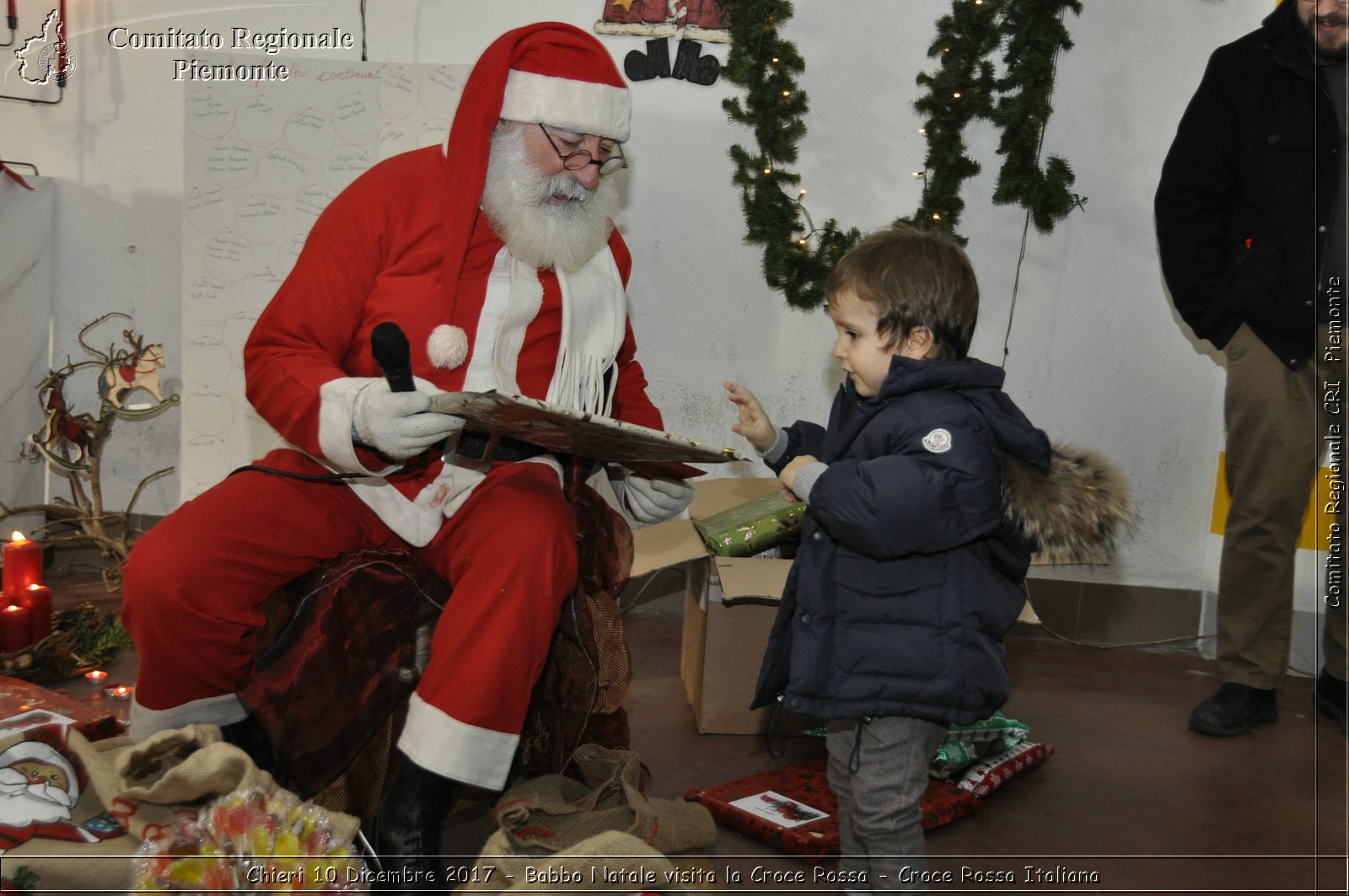 Chieri 10 Dicembre 2017 - Babbo Natale visita la Croce Rossa - Croce Rossa Italiana- Comitato Regionale del Piemonte