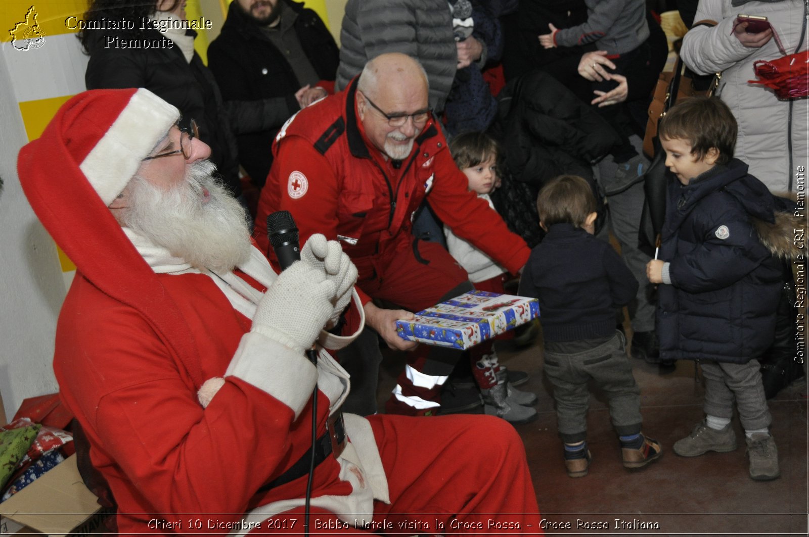 Chieri 10 Dicembre 2017 - Babbo Natale visita la Croce Rossa - Croce Rossa Italiana- Comitato Regionale del Piemonte