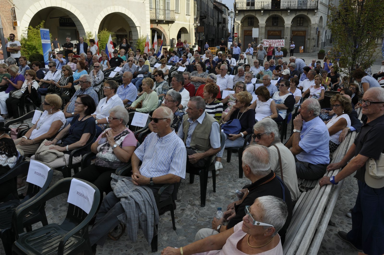 Torino 21 Settembre 2018 - 118 campo per il volo notturno del 118 - Croce Rossa Italiana- Comitato Regionale del Piemonte