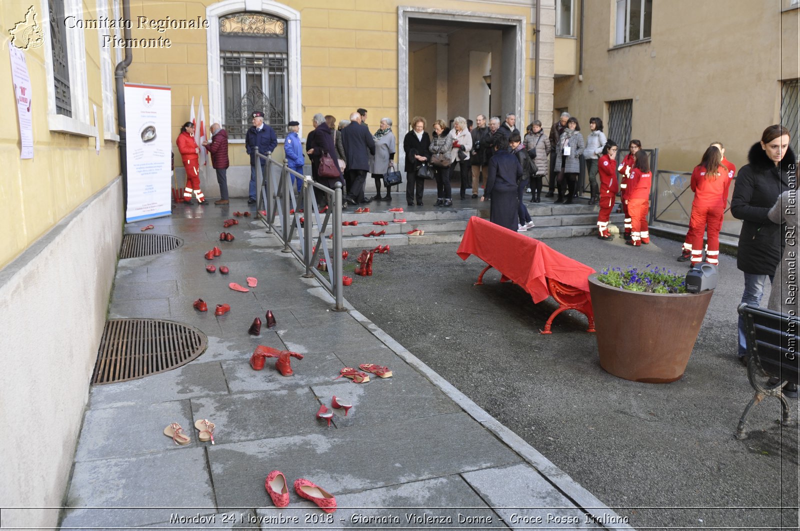 Mondovi 24 Novembre 2018 - Giornata Violenza Donne - Croce Rossa Italiana- Comitato Regionale del Piemonte