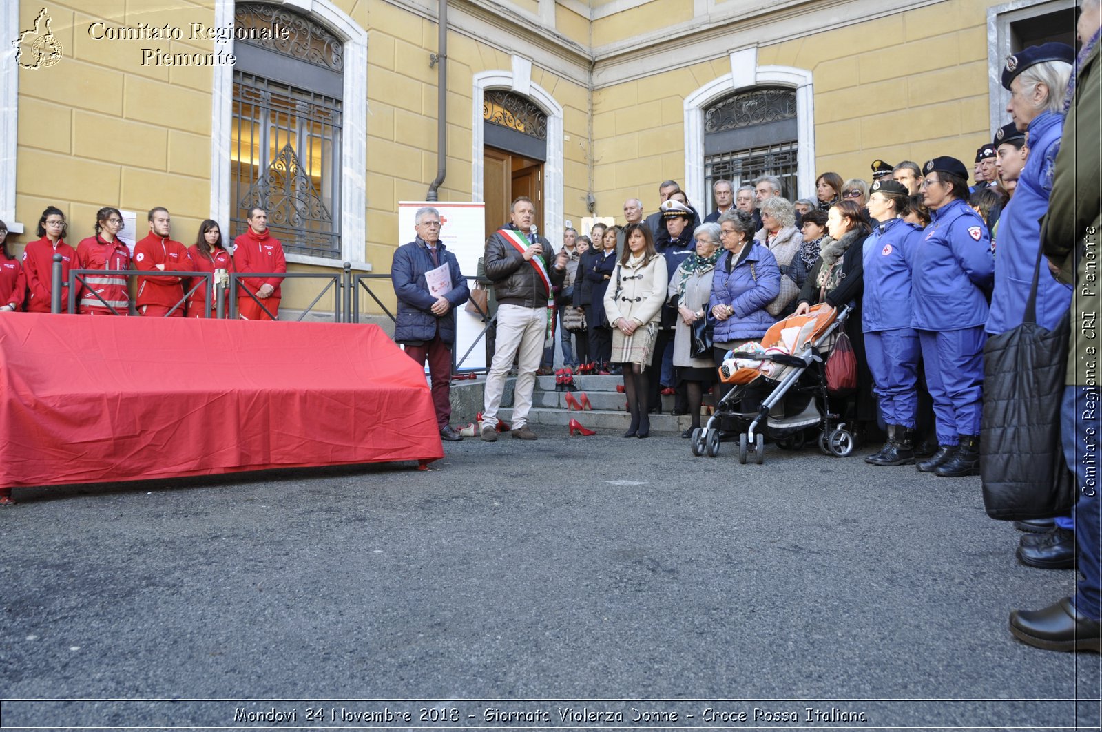 Mondovi 24 Novembre 2018 - Giornata Violenza Donne - Croce Rossa Italiana- Comitato Regionale del Piemonte