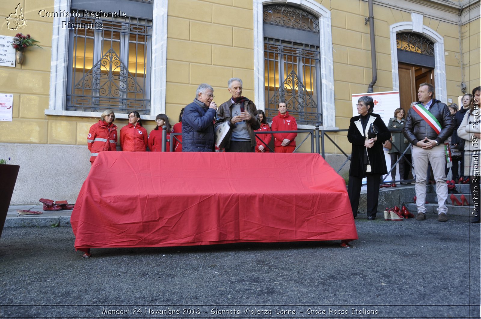 Mondovi 24 Novembre 2018 - Giornata Violenza Donne - Croce Rossa Italiana- Comitato Regionale del Piemonte