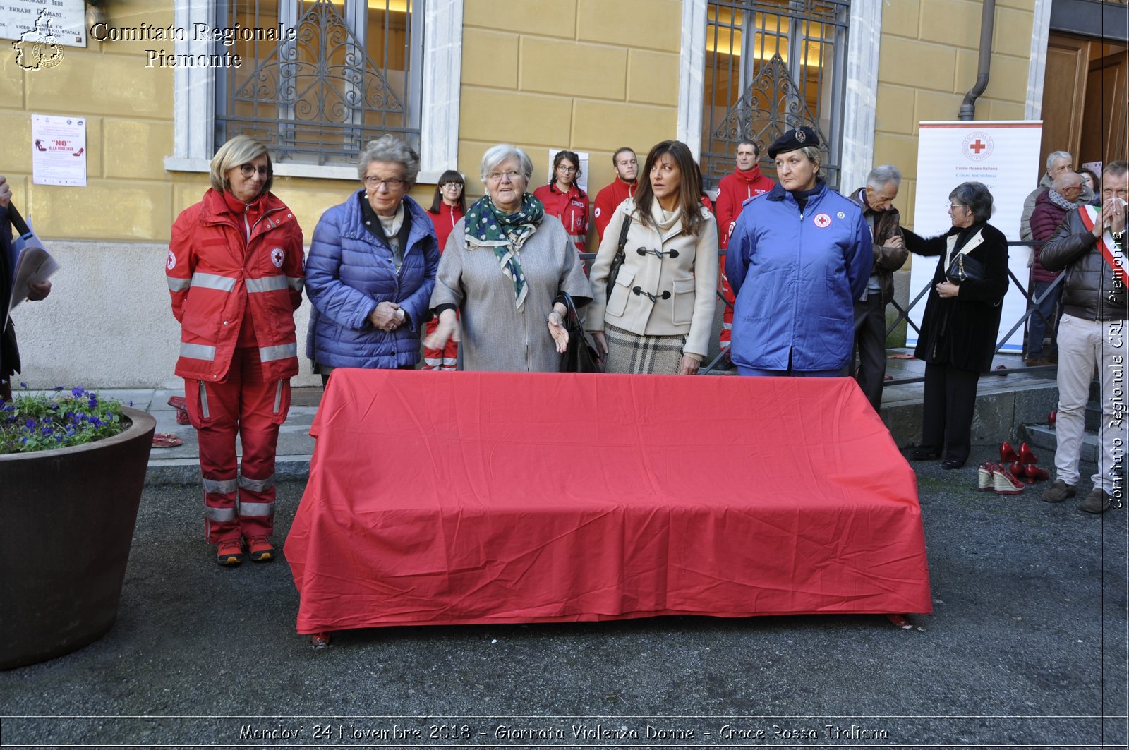 Mondovi 24 Novembre 2018 - Giornata Violenza Donne - Croce Rossa Italiana- Comitato Regionale del Piemonte