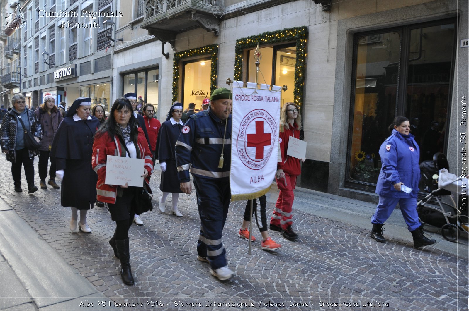 Alba 25 Novembre 2018 - Giornata Internazionale Violenza Donne - Croce Rossa Italiana- Comitato Regionale del Piemonte