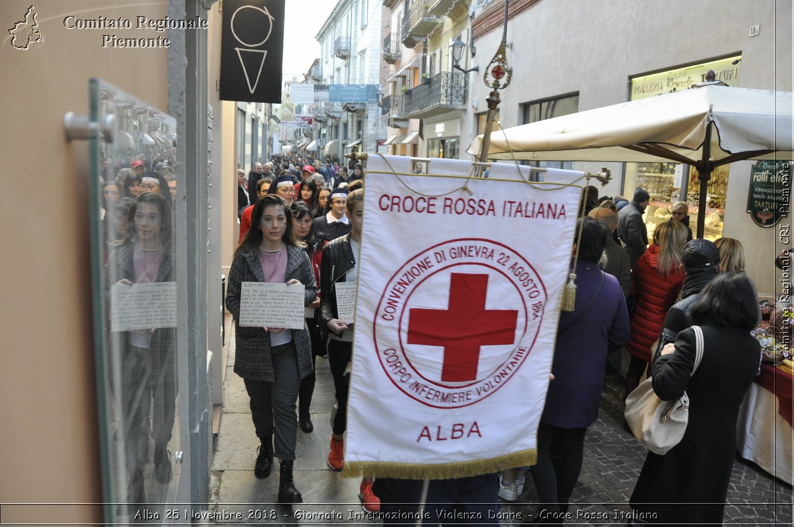 Alba 25 Novembre 2018 - Giornata Internazionale Violenza Donne - Croce Rossa Italiana- Comitato Regionale del Piemonte