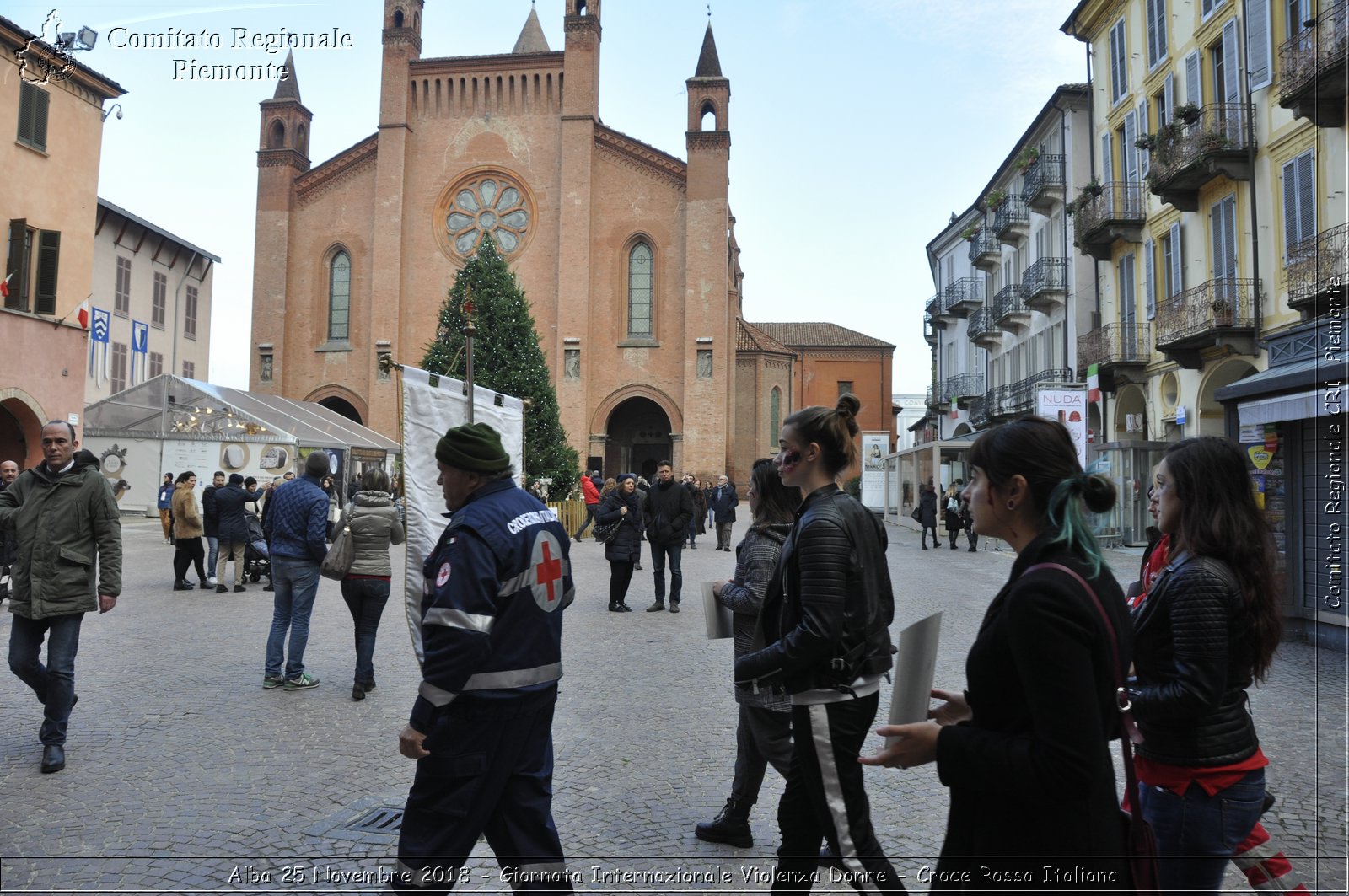 Alba 25 Novembre 2018 - Giornata Internazionale Violenza Donne - Croce Rossa Italiana- Comitato Regionale del Piemonte