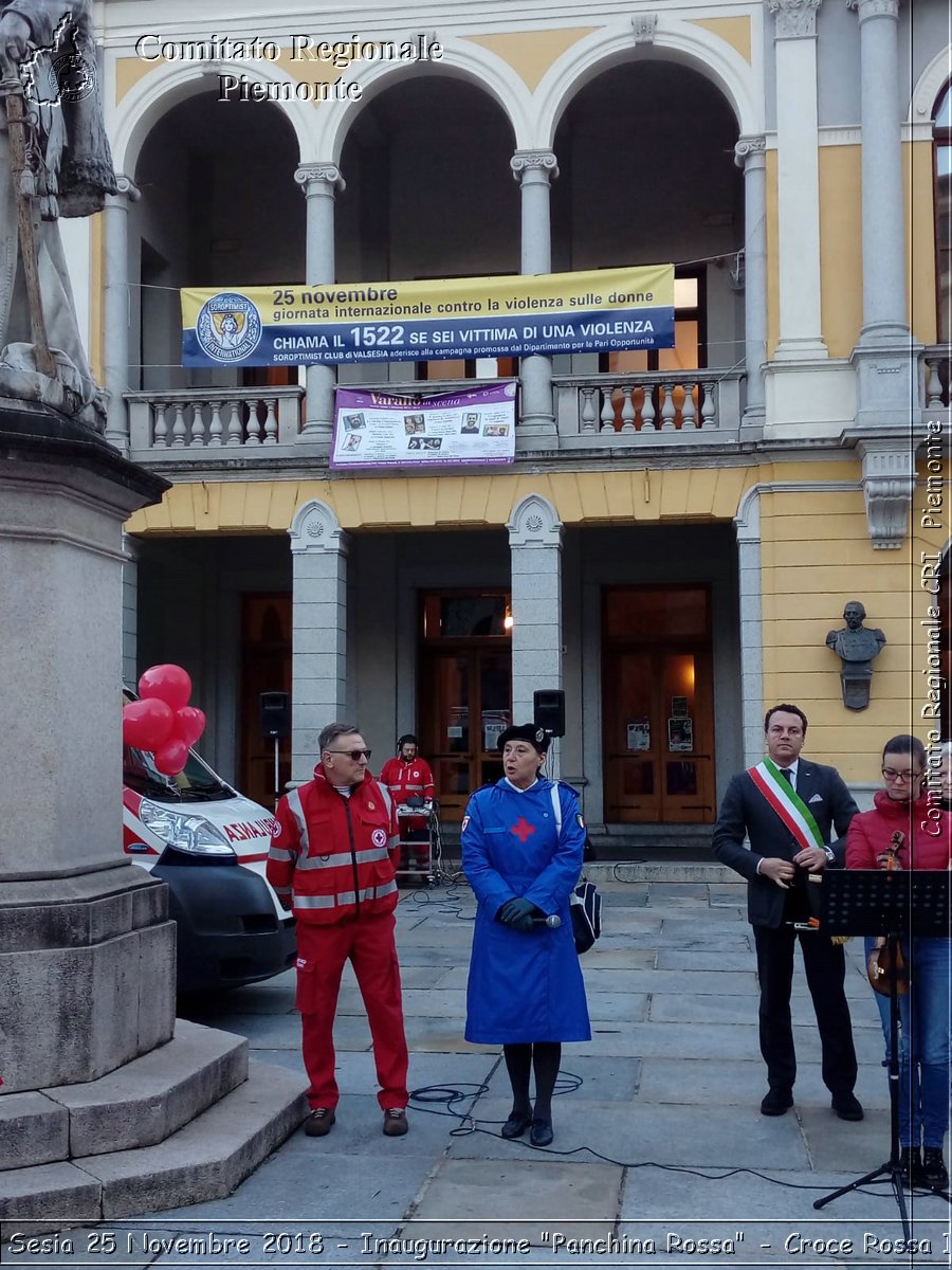 Varallo Sesia 25 Novembre 2018 - Inaugurazione "Panchina Rossa" - Croce Rossa Italiana- Comitato Regionale del Piemonte