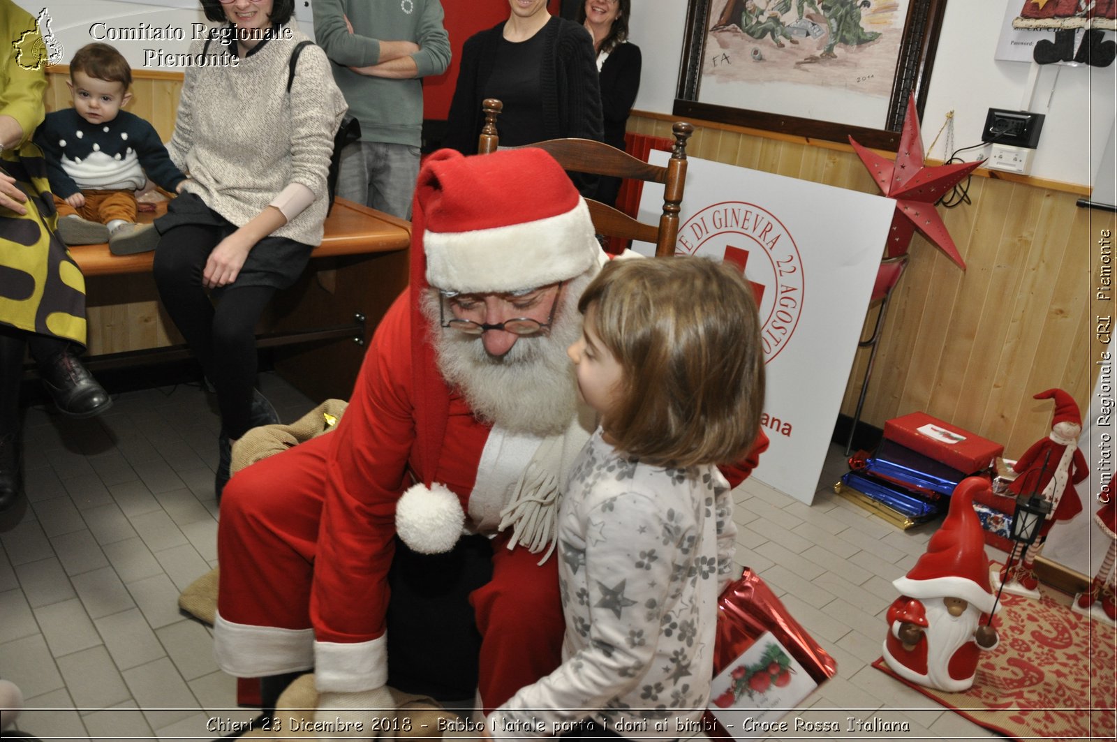 Chieri 23 Dicembre 2018 - Babbo Natale porta i dono ai bimbi - Croce Rossa Italiana- Comitato Regionale del Piemonte