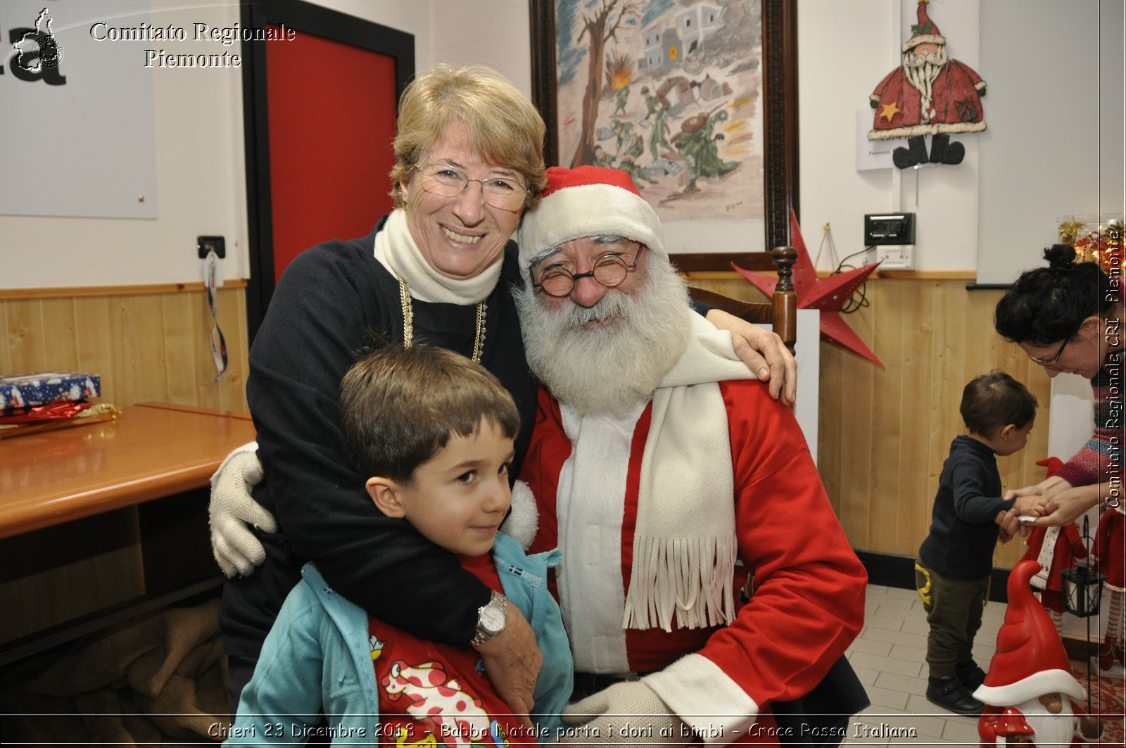 Chieri 23 Dicembre 2018 - Babbo Natale porta i dono ai bimbi - Croce Rossa Italiana- Comitato Regionale del Piemonte