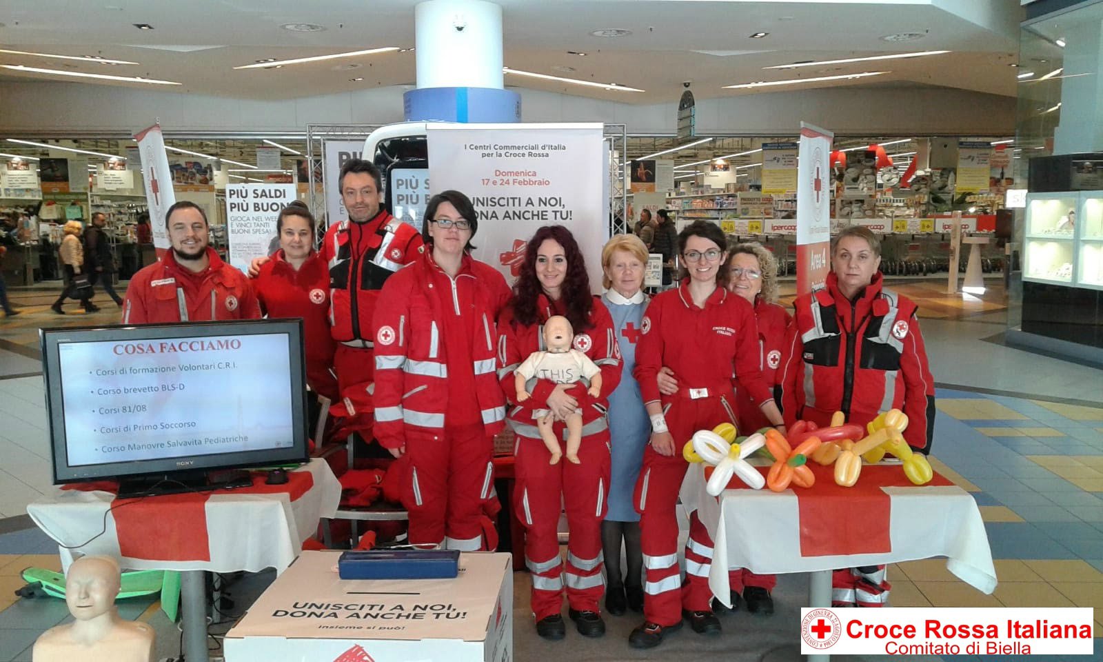 Torino 17 Febbraio 2019 - Raccolta Fondi Centri Commerciali - Croce Rossa Italiana - Comitato Regionale del Piemonte