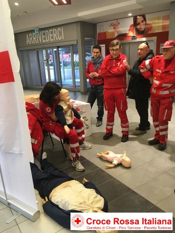 Torino 17 Febbraio 2019 - Raccolta Fondi Centri Commerciali - Croce Rossa Italiana - Comitato Regionale del Piemonte