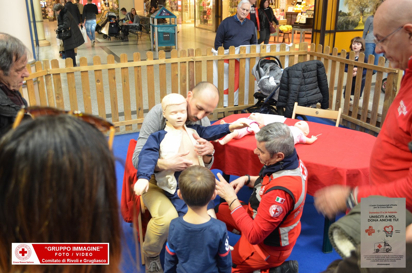 Torino 17 Febbraio 2019 - Raccolta Fondi Centri Commerciali - Croce Rossa Italiana - Comitato Regionale del Piemonte