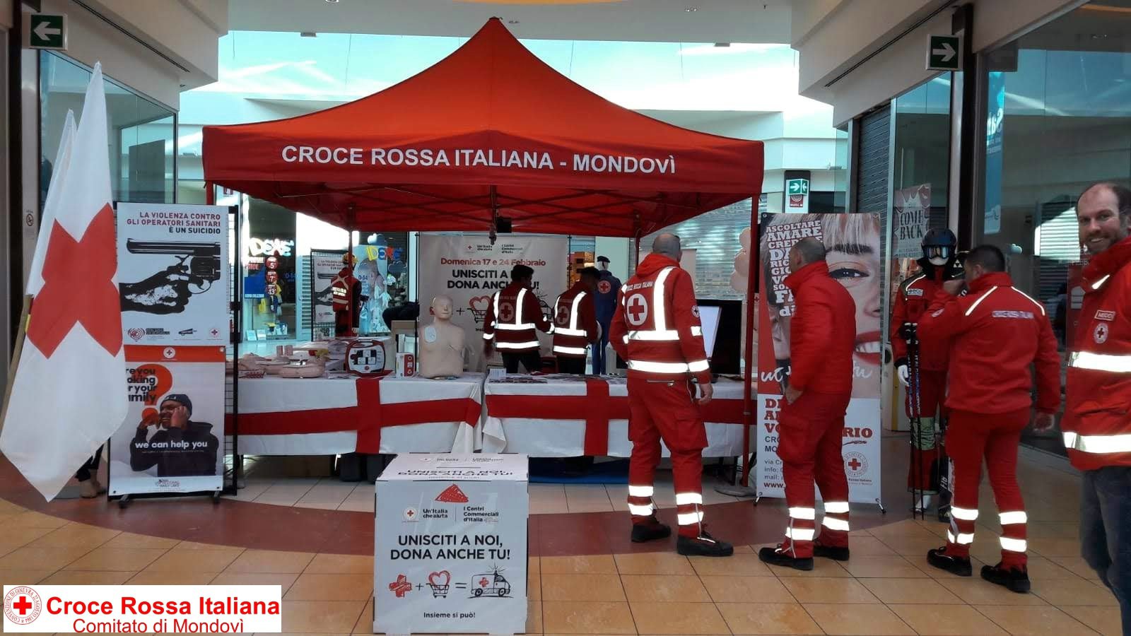 Torino 17 Febbraio 2019 - Raccolta Fondi Centri Commerciali - Croce Rossa Italiana - Comitato Regionale del Piemonte