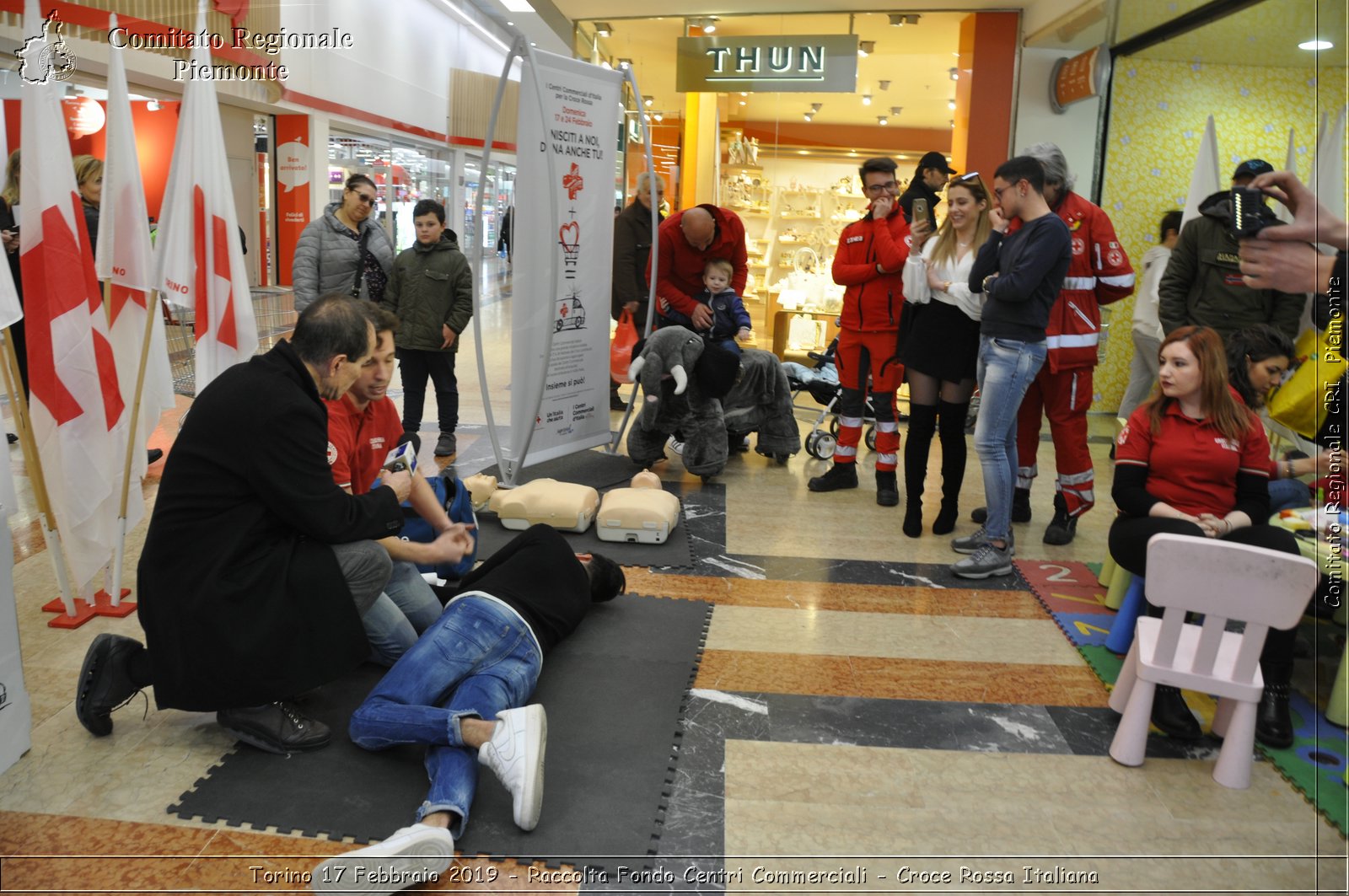 Torino 17 Febbraio 2019 - Raccolta Fondi Centri Commerciali - Croce Rossa Italiana - Comitato Regionale del Piemonte