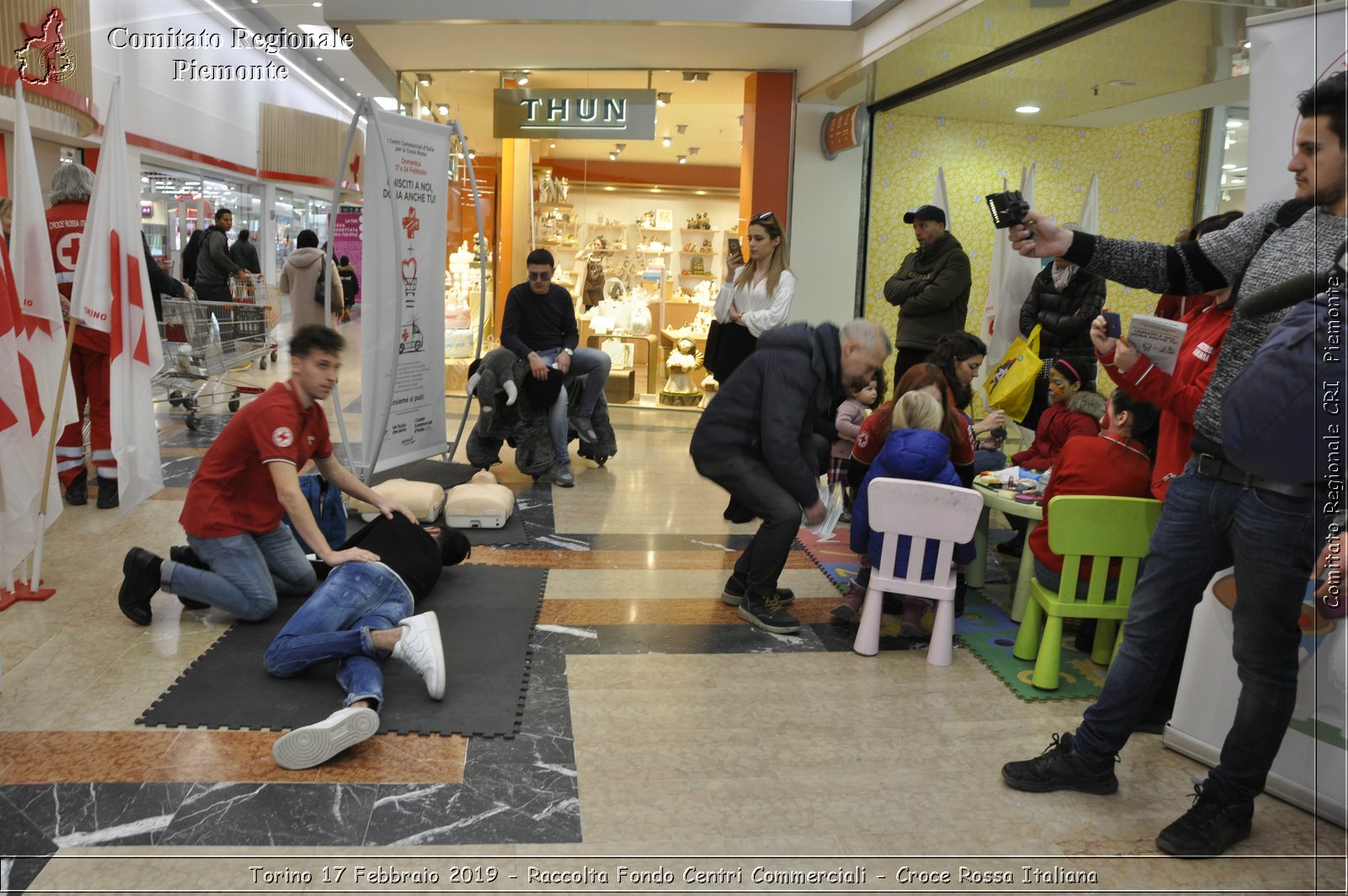 Torino 17 Febbraio 2019 - Raccolta Fondi Centri Commerciali - Croce Rossa Italiana - Comitato Regionale del Piemonte