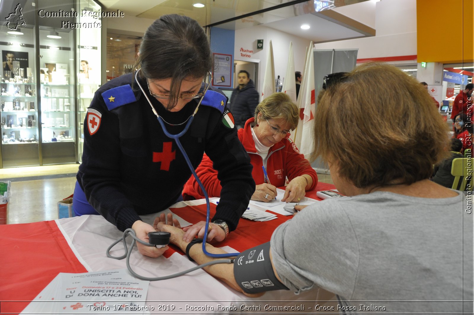 Torino 17 Febbraio 2019 - Raccolta Fondi Centri Commerciali - Croce Rossa Italiana - Comitato Regionale del Piemonte