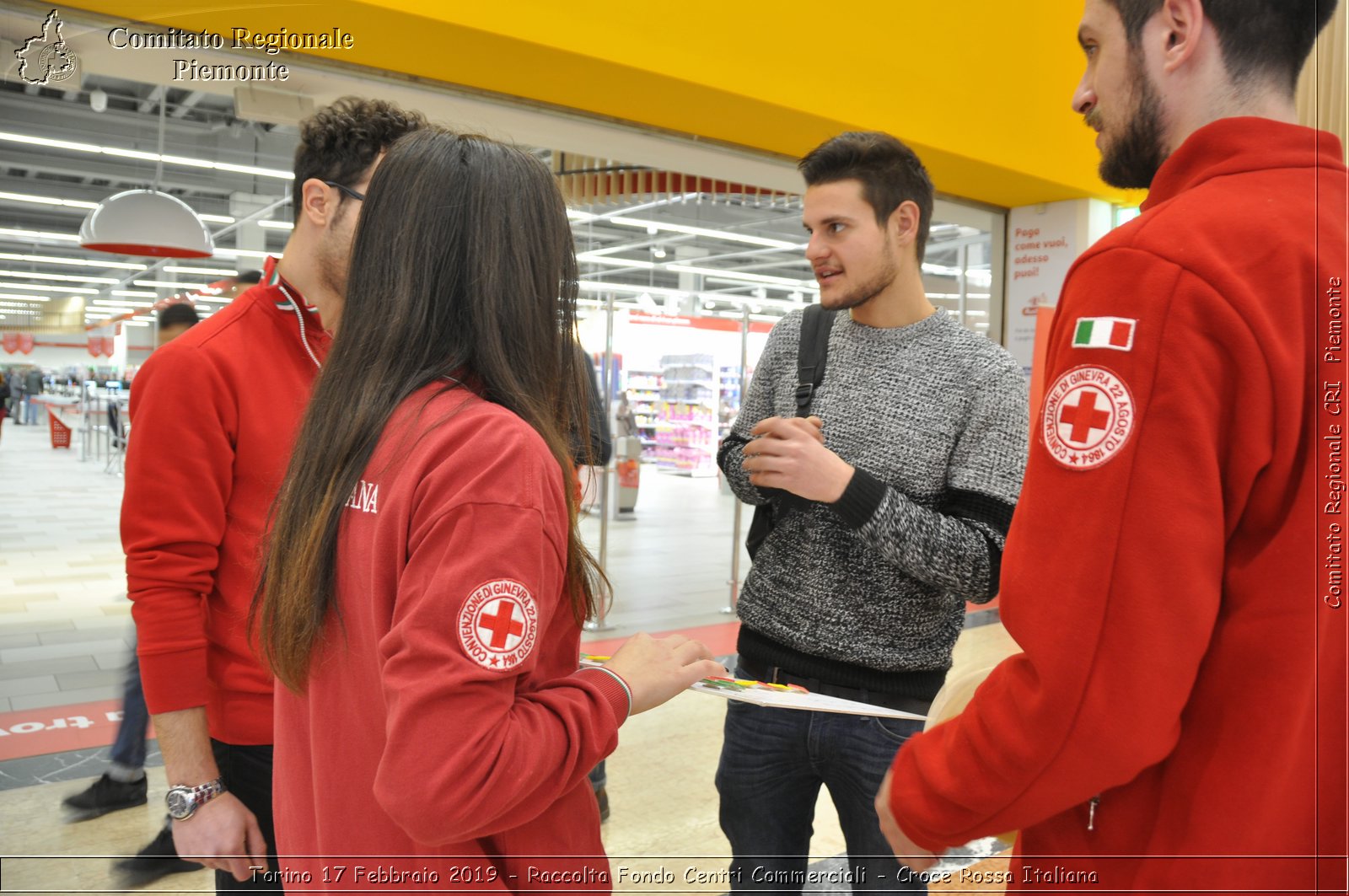 Torino 17 Febbraio 2019 - Raccolta Fondi Centri Commerciali - Croce Rossa Italiana - Comitato Regionale del Piemonte