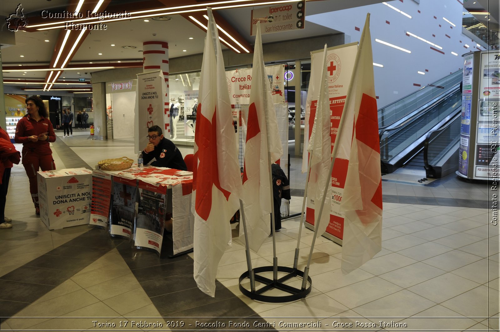 Torino 17 Febbraio 2019 - Raccolta Fondi Centri Commerciali - Croce Rossa Italiana - Comitato Regionale del Piemonte