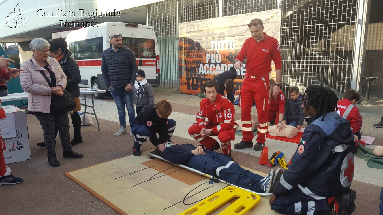 Torino 24 Febbraio 2019 - 2 Appuntamento con i Centri Commerciali - Croce Rossa Italiana - Comitato Regionale del Piemonte