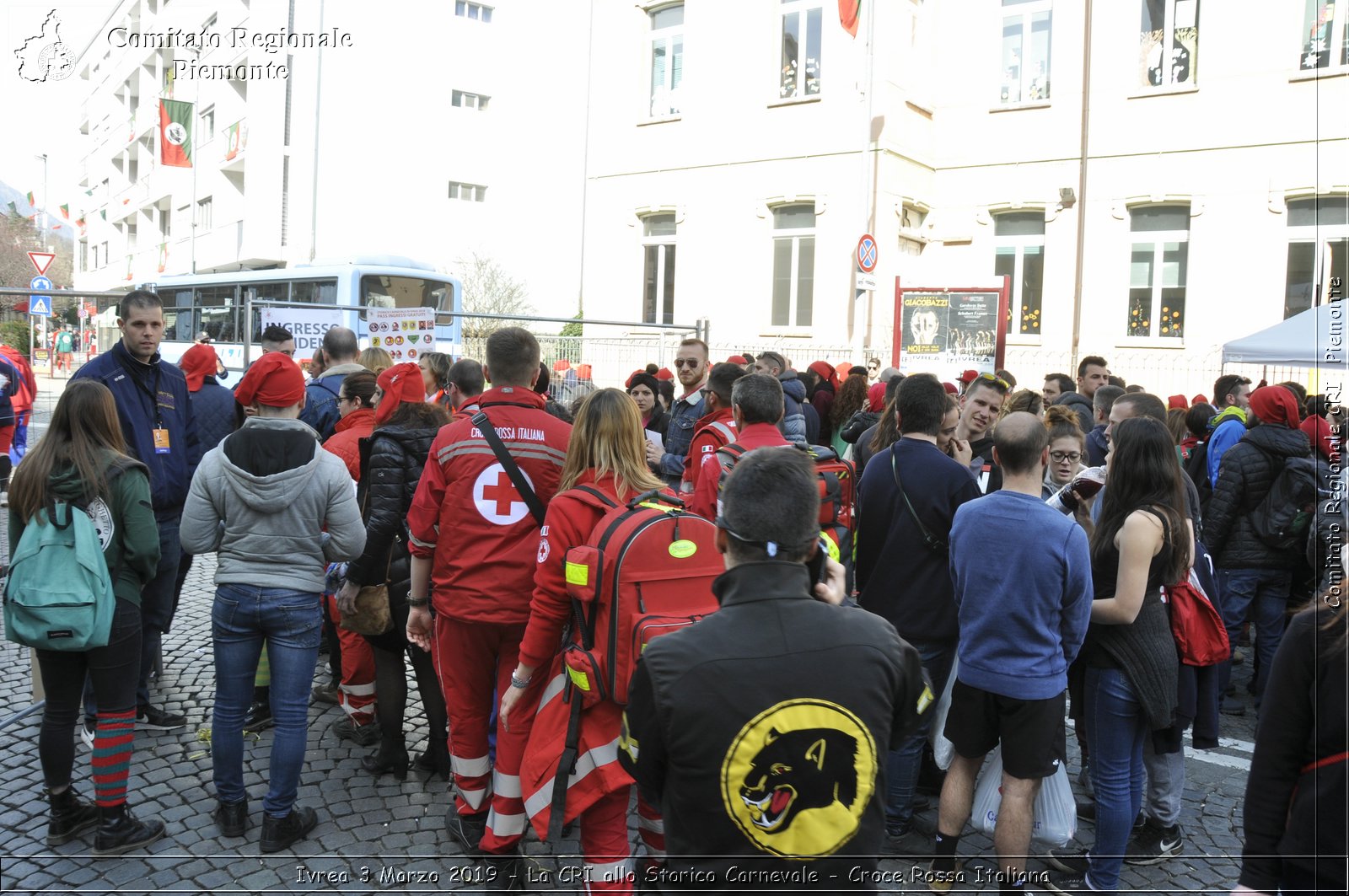 Ivrea 3 Marzo 2019 - La CRI allo Storico Carnevale - Croce Rossa Italiana - Comitato Regionale del Piemonte