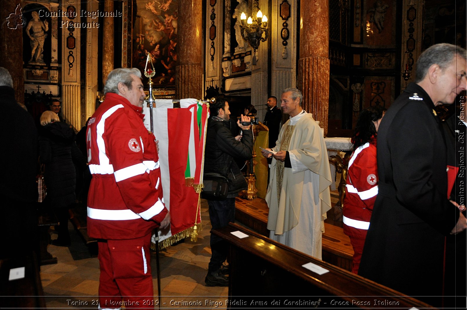 Torino 21 Novembre 2019 - Cerimonia Firgo Fidelis Arma dei Carabinieri - Croce Rossa Italiana