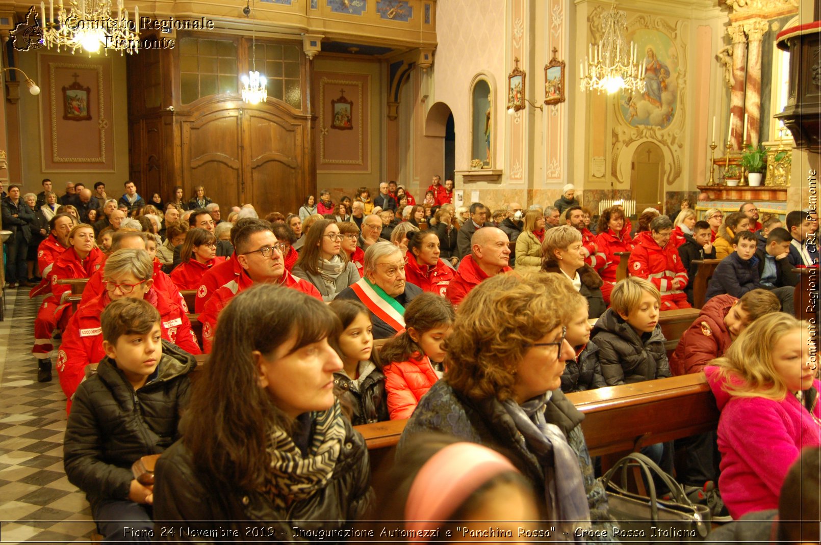 Fiano 24 Novembre 2019 - Inaugurazione Automezzi e "Panchina Rossa" - Croce Rossa Italiana