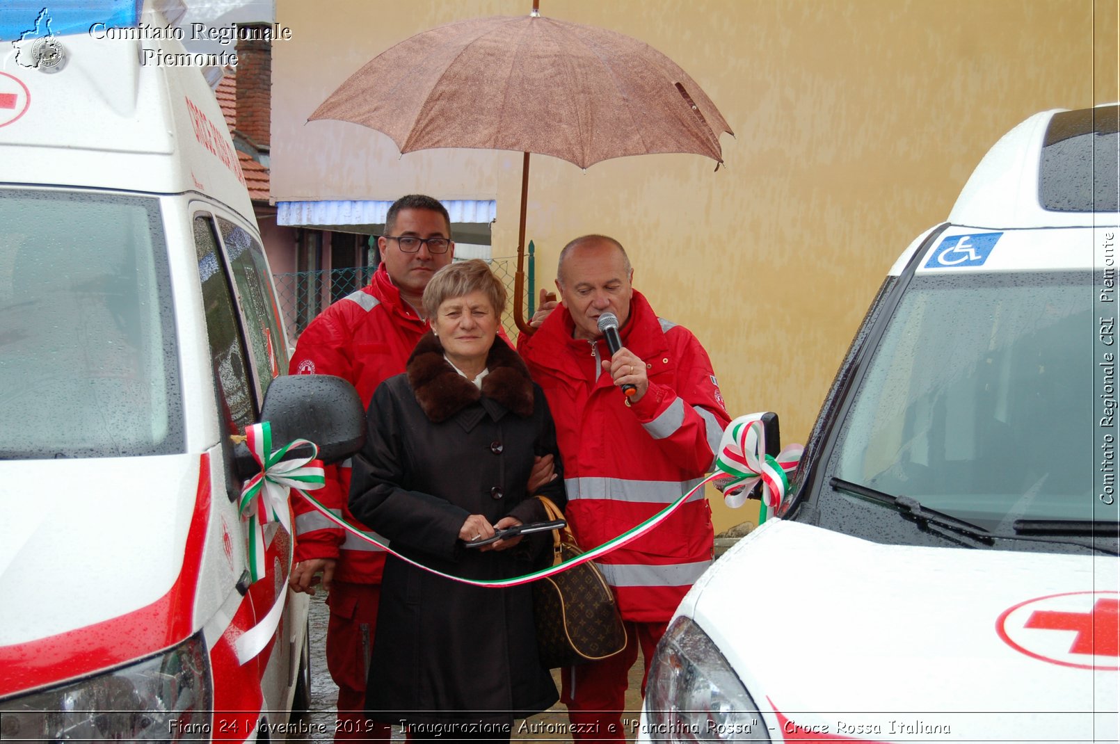 Fiano 24 Novembre 2019 - Inaugurazione Automezzi e "Panchina Rossa" - Croce Rossa Italiana