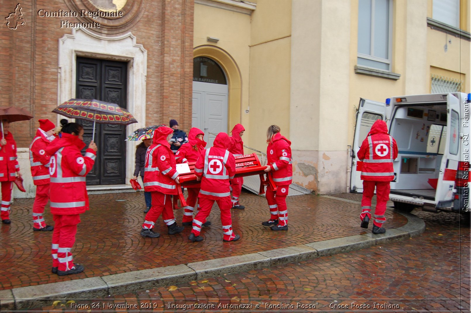 Fiano 24 Novembre 2019 - Inaugurazione Automezzi e "Panchina Rossa" - Croce Rossa Italiana