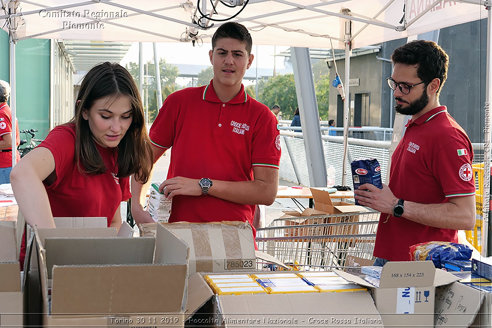 Torino 30 11 2019 - Raccolta Alimentare Nazionale - Croce Rossa Italiana