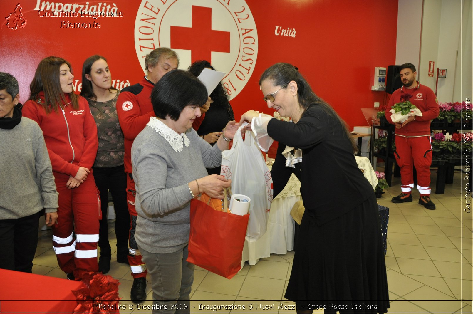 Nichelino 8 Dicembre 2019 - Inaugurazione 5 Nuovi Mezzi - Croce Rossa Italiana