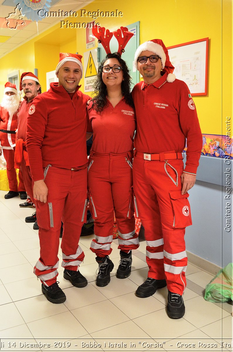 Rivoli 14 Dicembre 2019 - Babbo Natale in "Corsia" - Croce Rossa Italiana