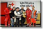 Chieri 22 Dicembre 2019 - I genitori della piccola Emma ringraziano i soccorritori - Croce Rossa Italiana