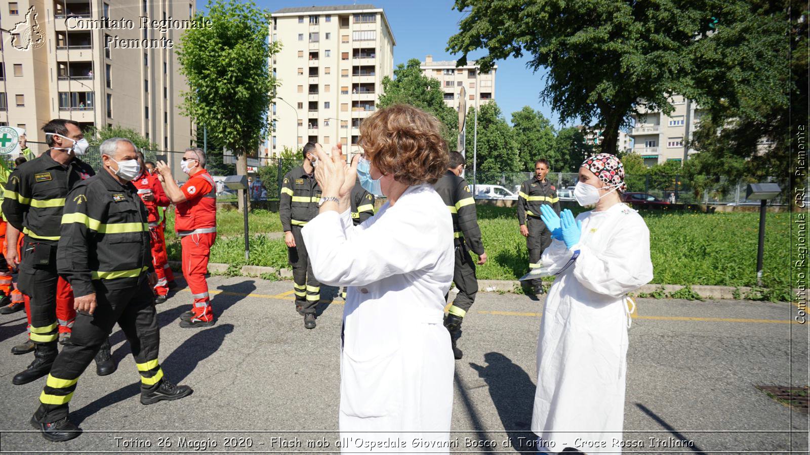 Torino 26 Maggio 2020 - Flash mob all'Ospedale Giovanni Bosco di Torino - Croce Rossa Italiana