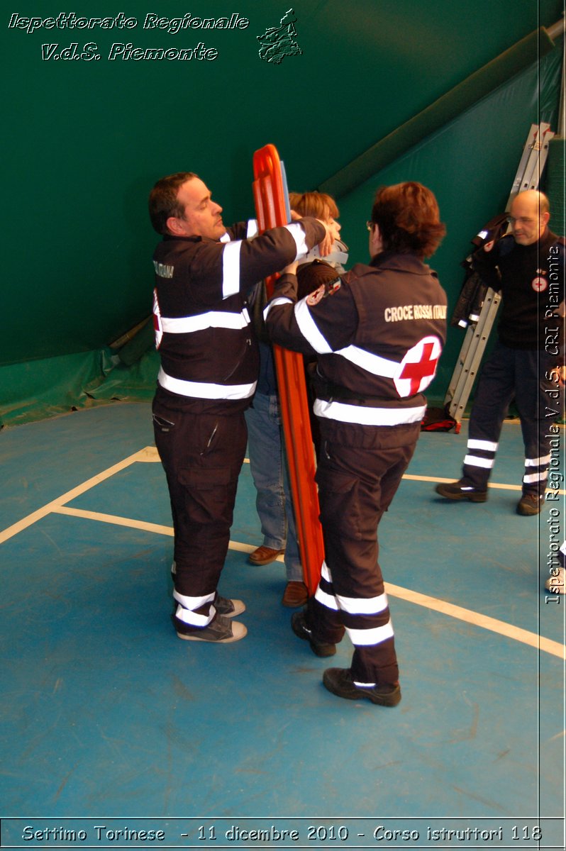 Settimo Torinese  - 11 dicembre 2010 - Corso istruttori 118 -  Croce Rossa Italiana - Ispettorato Regionale Volontari del Soccorso Piemonte